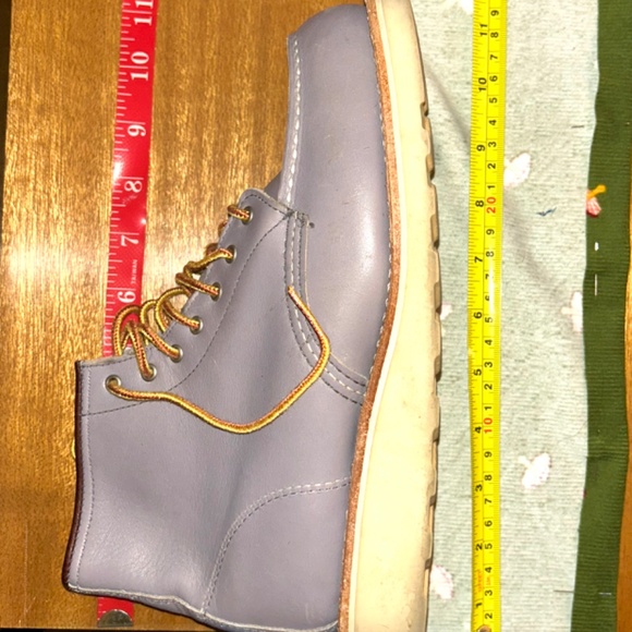 Red Wing Heritage Women’s 6-in Classic Moc Boots - Picture 7 of 7